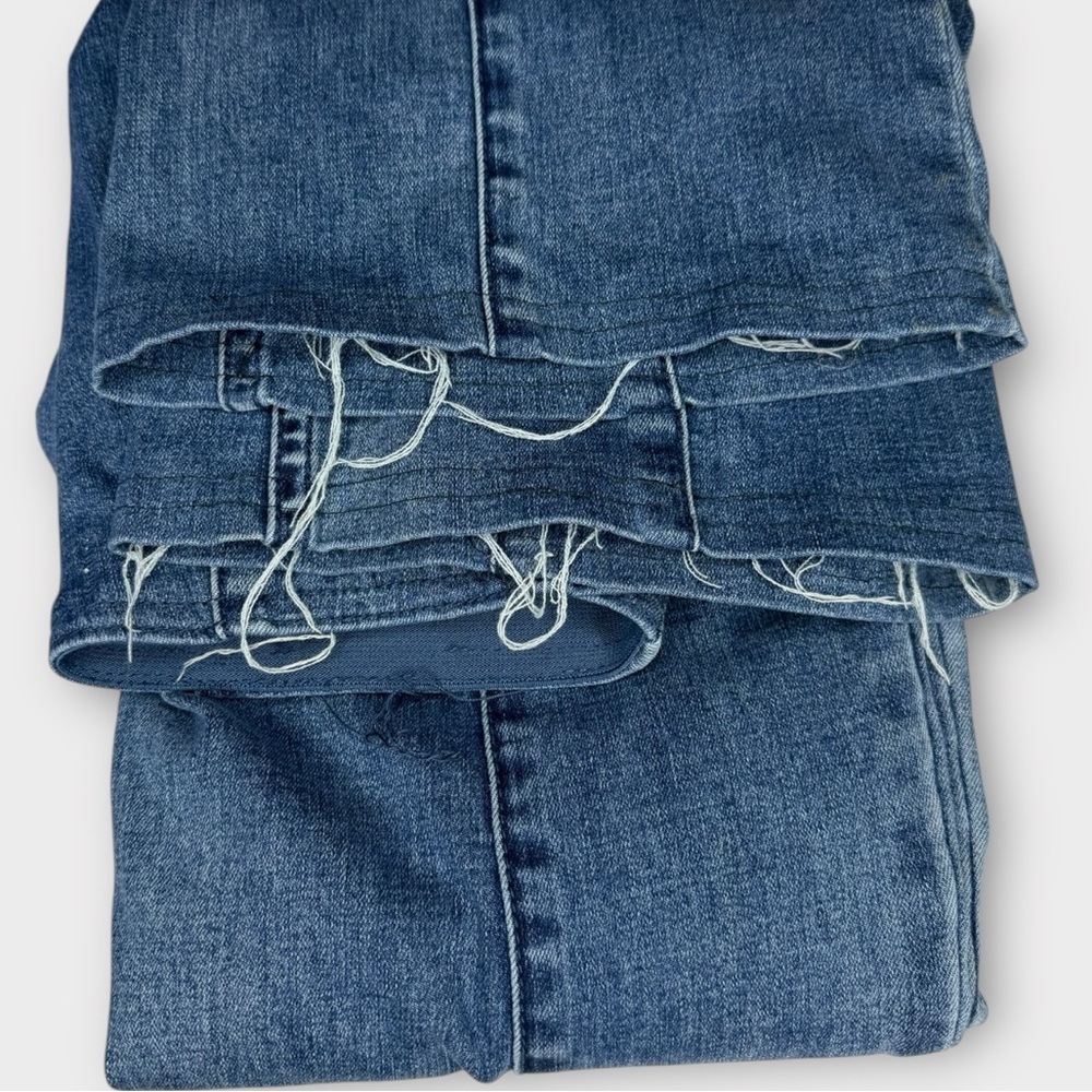 We The Free People Slim Pull On Flare Leg Seamed Jeans Medium Wash 2 26 Regular - Picture 5 of 9